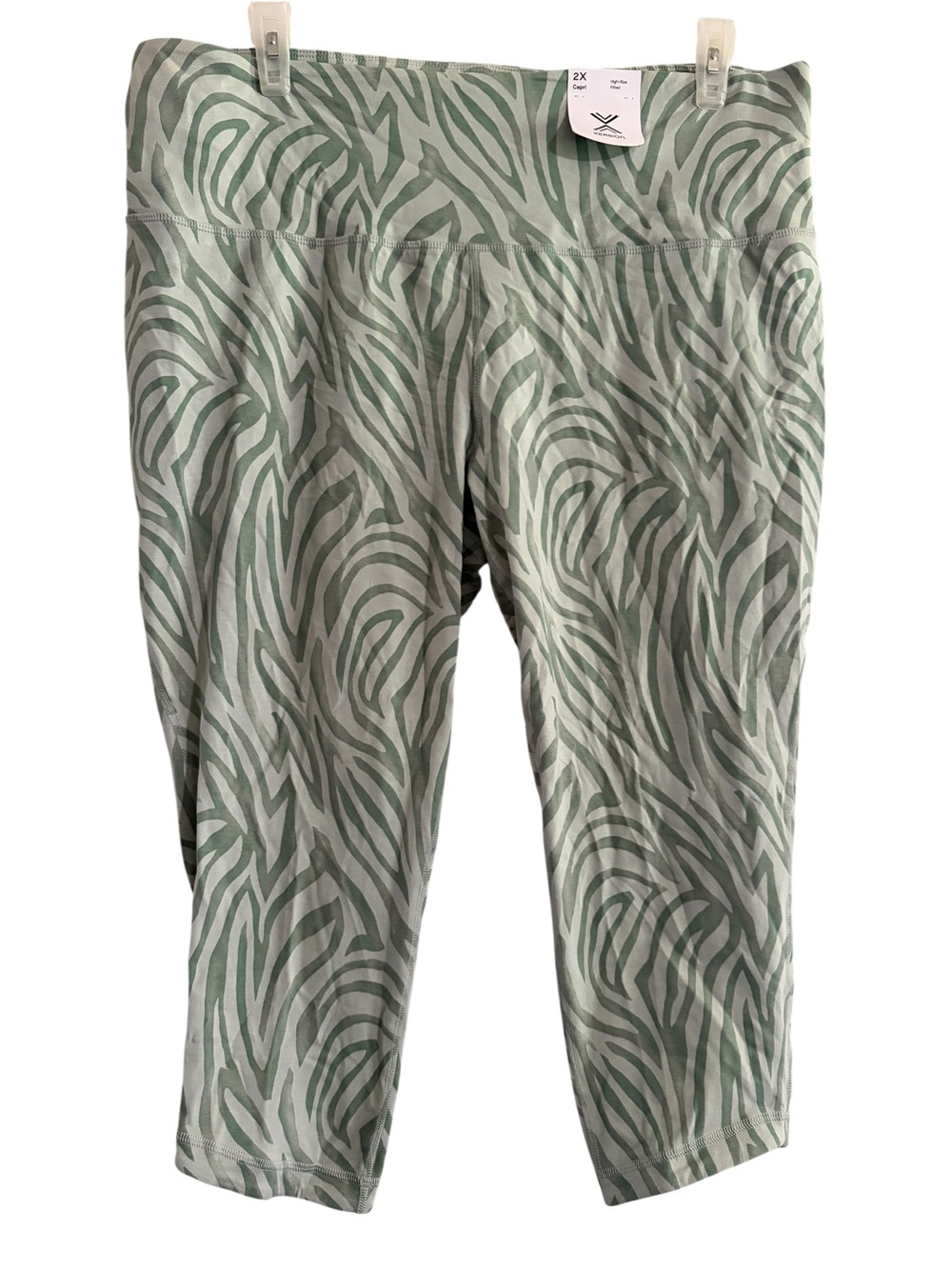 Xersion Plus Size 2X Balsam Green Zebra Print Capris NWT Workout Legging Capris